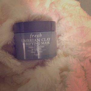 Fresh Umbrian Clay Purifying Mask